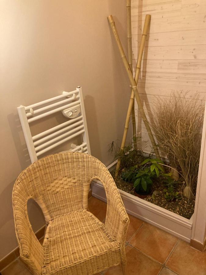 Le Chai De La Rose Spa Et Seances Bien Etre ดูเอ-ลา-ฟงแตน ภายนอก รูปภาพ